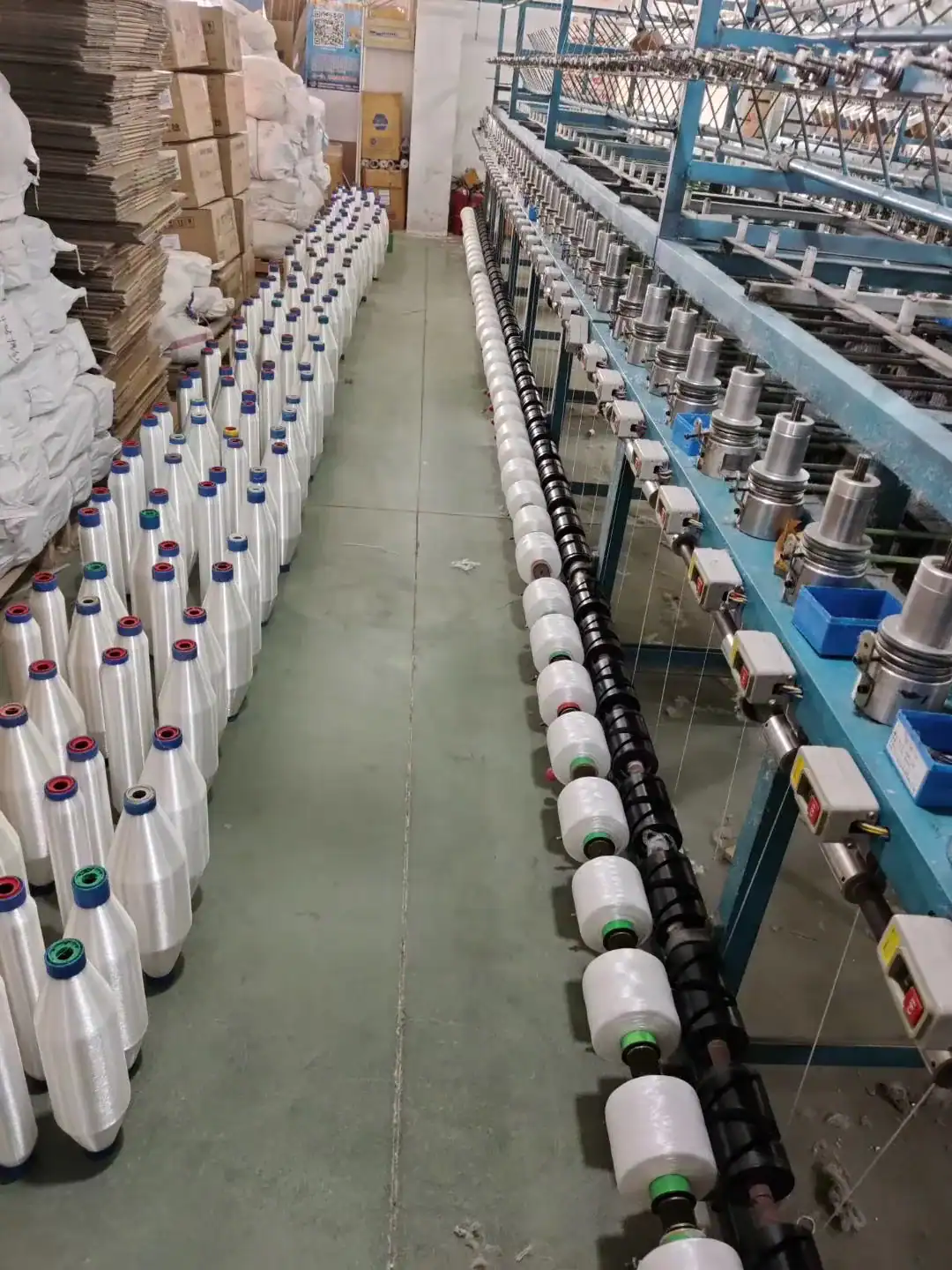 Fancy yarn production workshop
